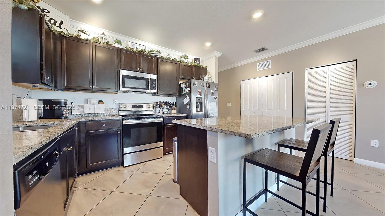 KINGMAN COMMONS - Residential