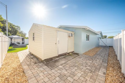 A home in Oakland Park