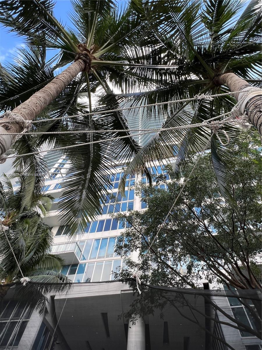 LATITUDE ON THE RIVER CON - Residential Lease