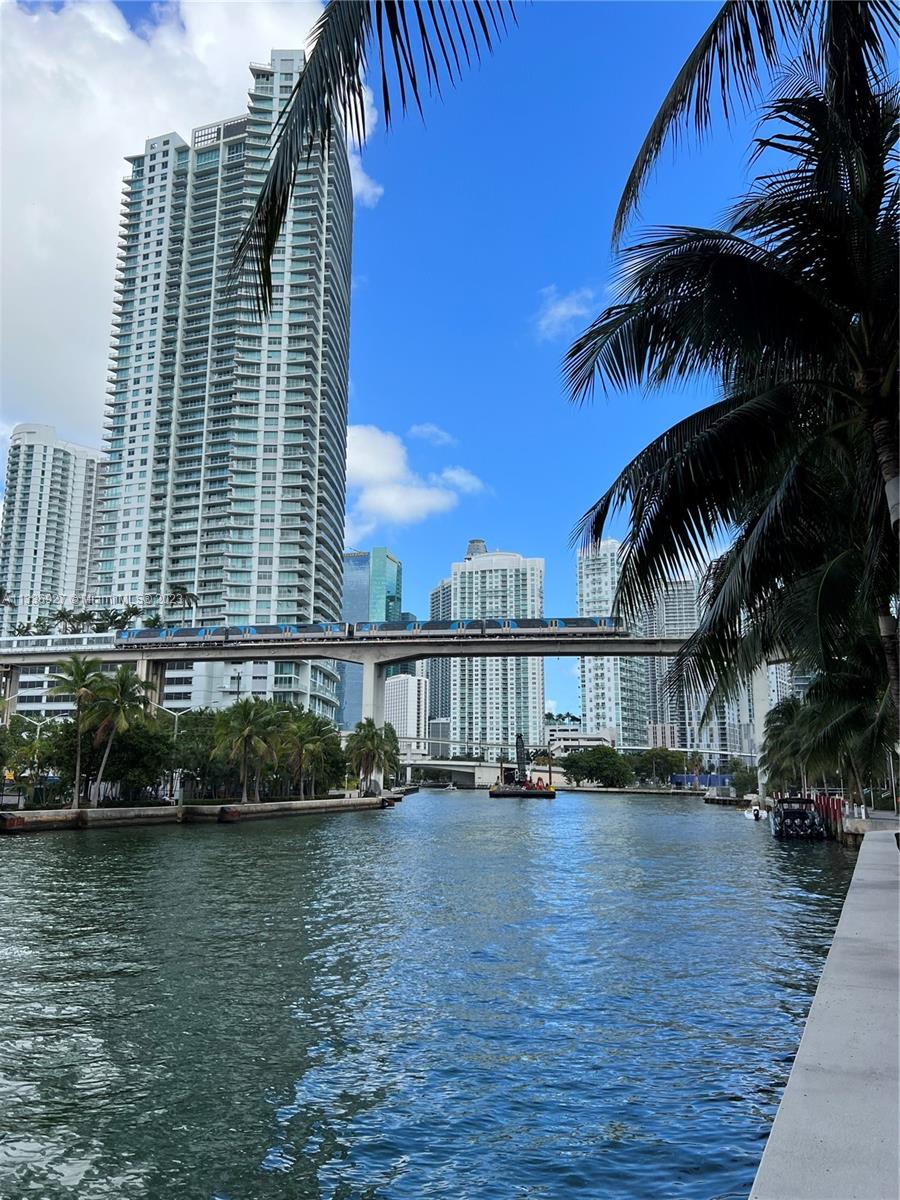 LATITUDE ON THE RIVER CON - Residential Lease