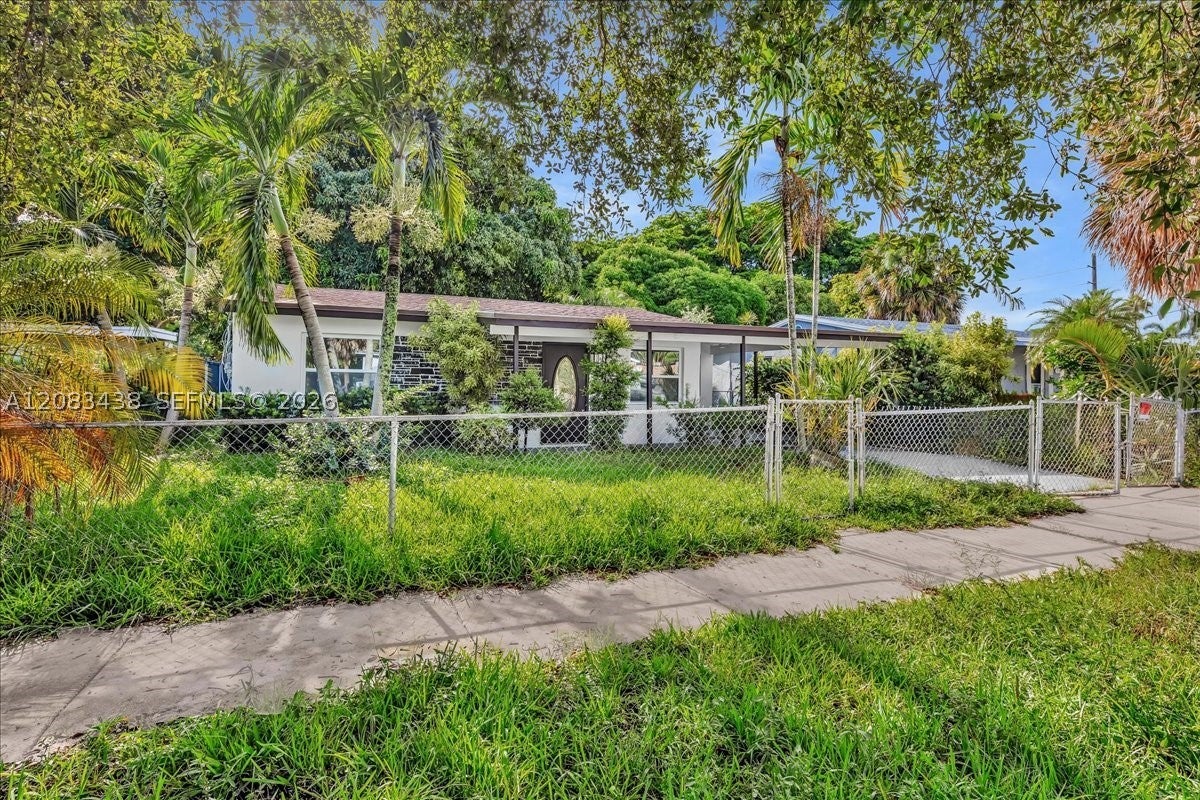 535 NW 23rd Ave