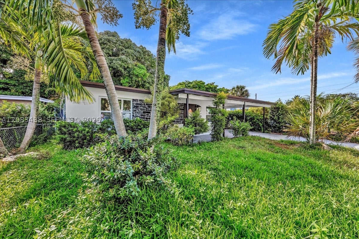 535 NW 23rd Ave