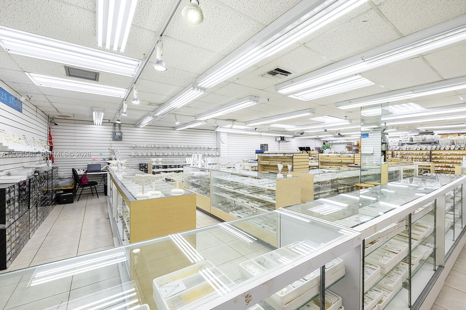 777 NW 72nd Ave 2068