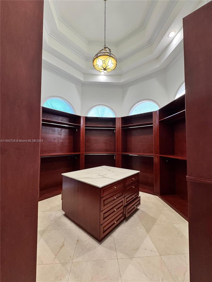 SOUTH SPRINGS HOMES - Residential