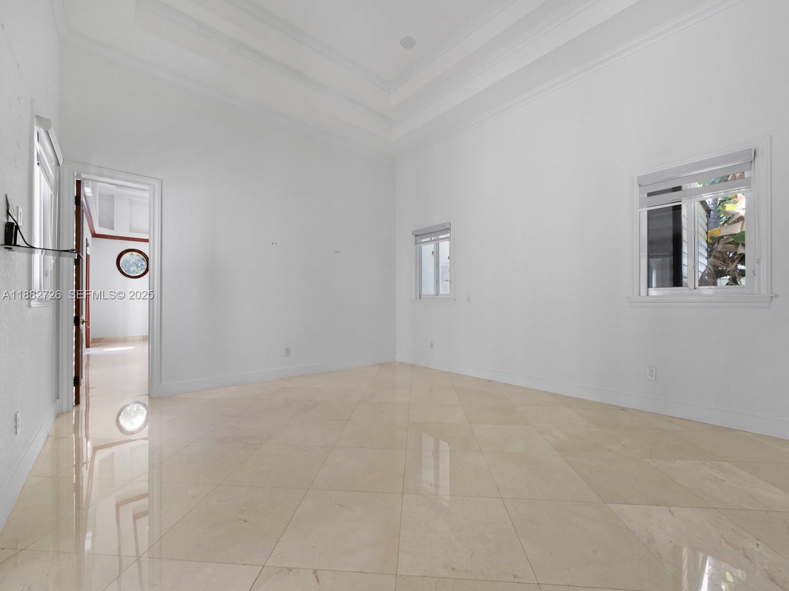 SOUTH SPRINGS HOMES - Residential