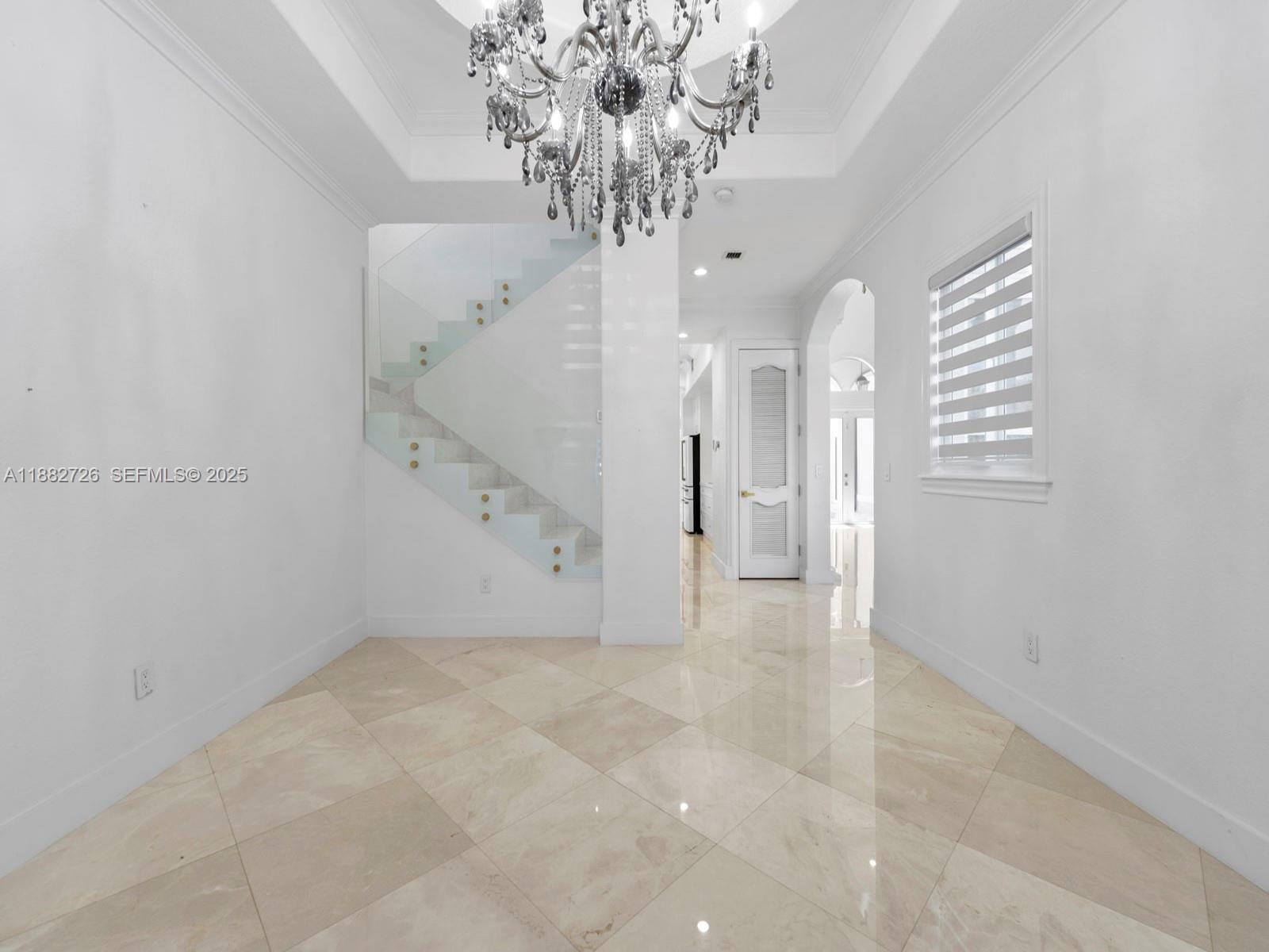 SOUTH SPRINGS HOMES - Residential