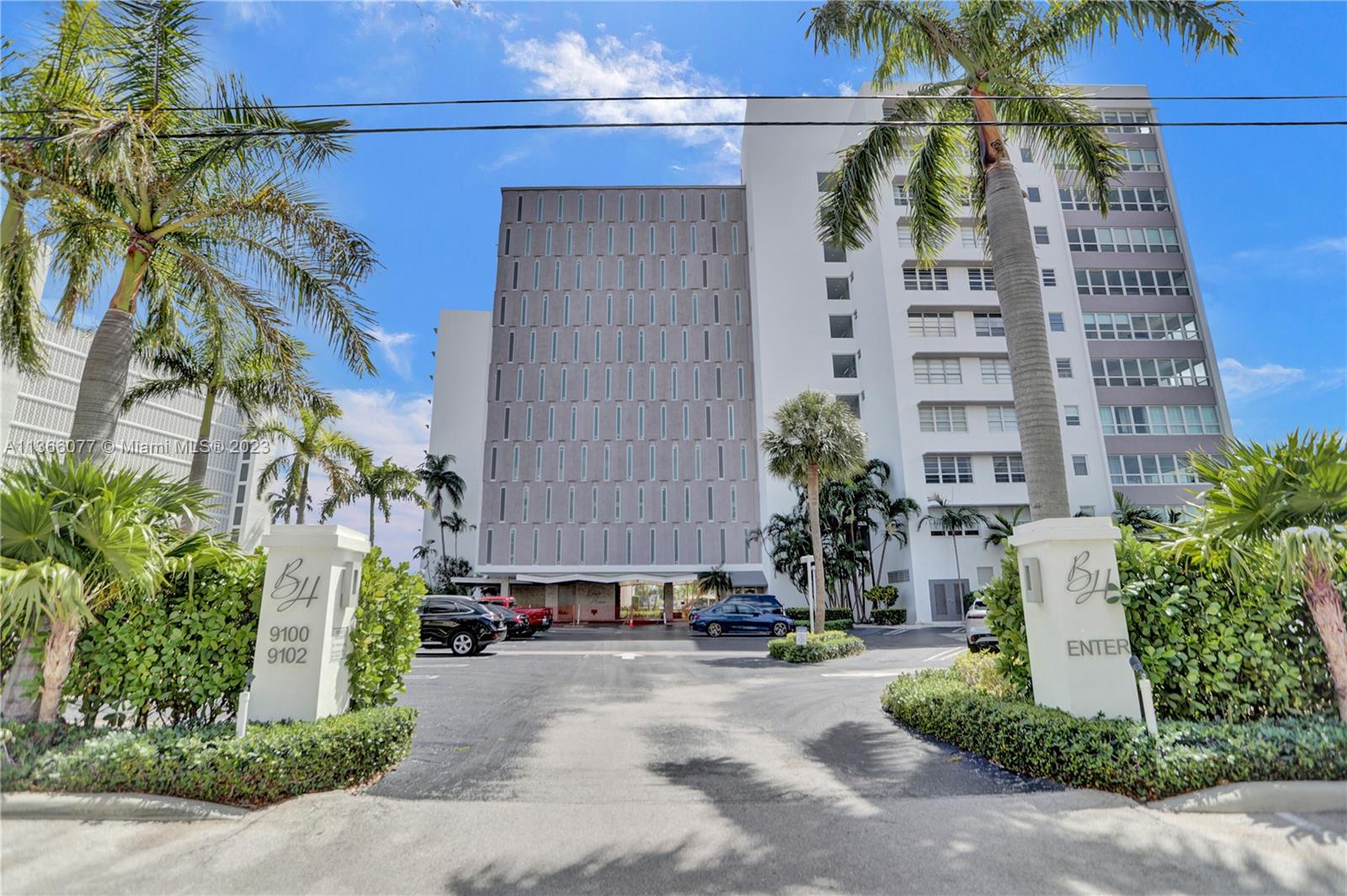 BLAIR HOUSE CONDO - WEST - Residential