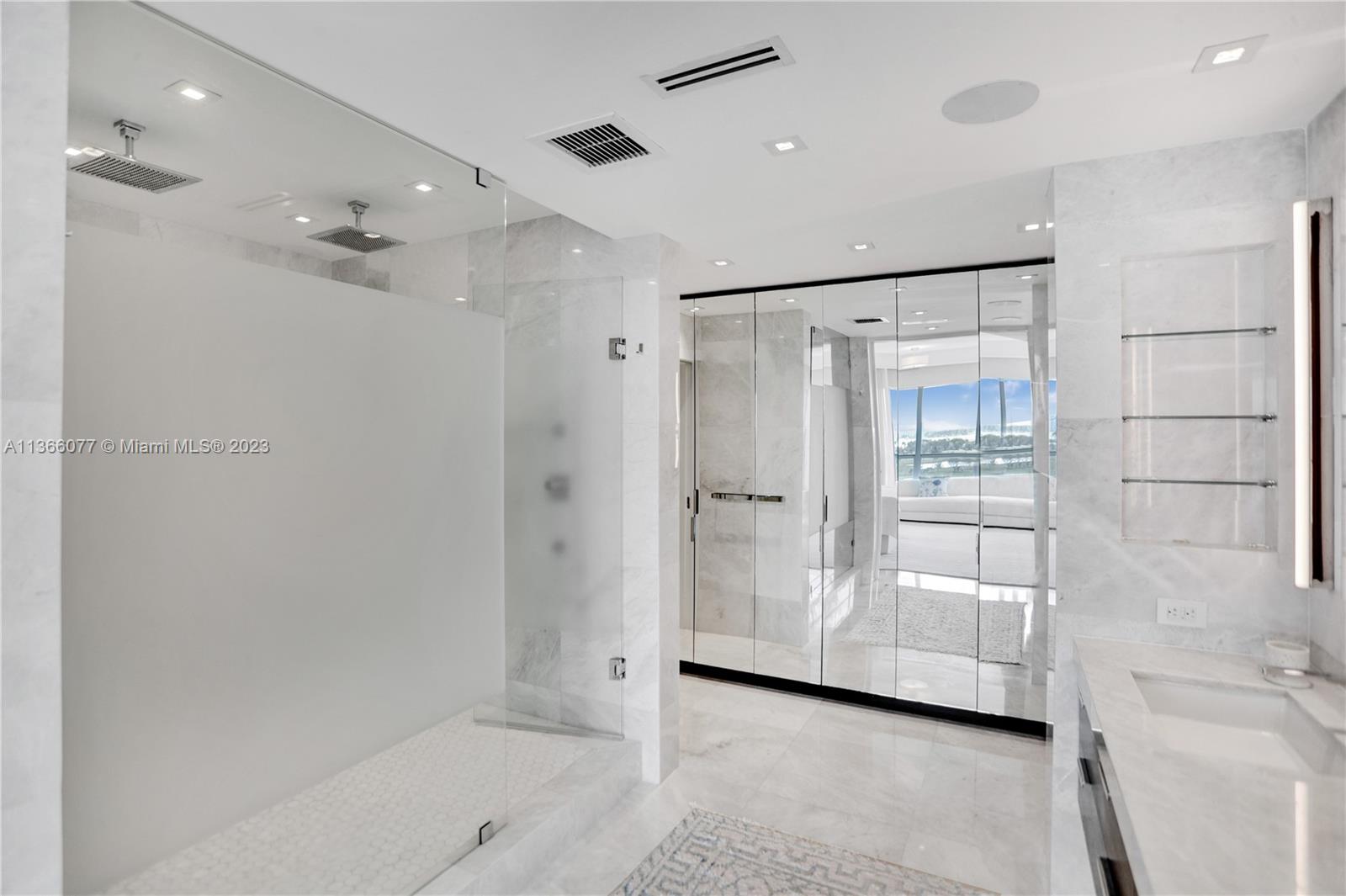 BLAIR HOUSE CONDO - WEST - Residential