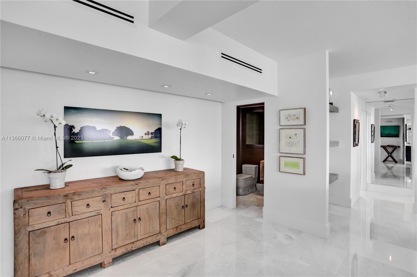 BLAIR HOUSE CONDO - WEST - Residential