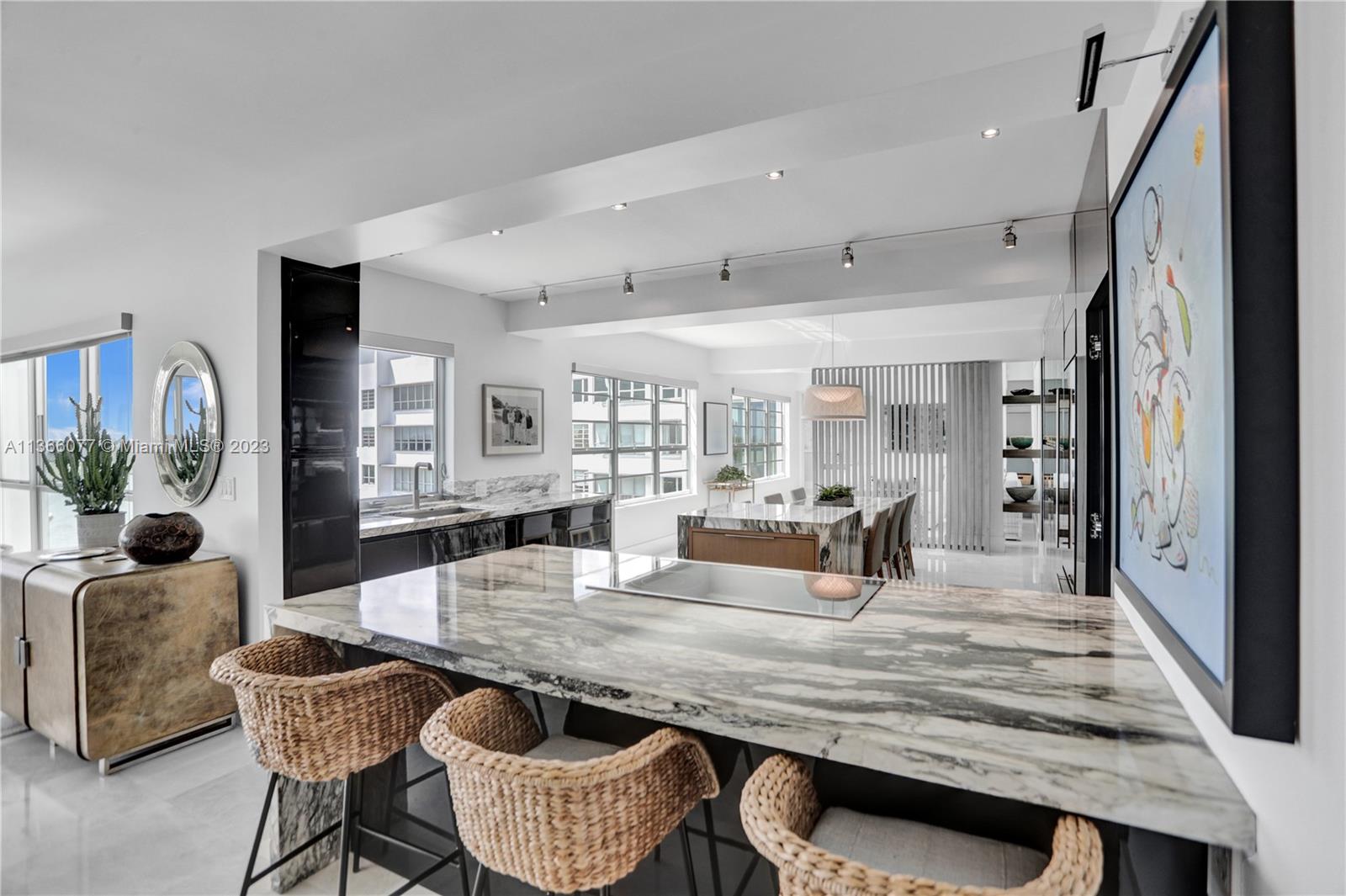 BLAIR HOUSE CONDO - WEST - Residential