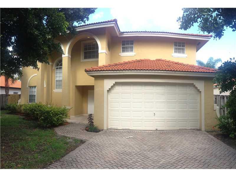 This rental property is a very spacious 5/3 that has recently been renewed and ready for you to move in. All new appliances. Home has beautiful granite counter-tops and cabinetry. Huge yard. Must see to appreciate. NON SMOKERS ONLY. Pet Fee of $150 (Non-R efundable) & Pet Rent additional $20 per month.