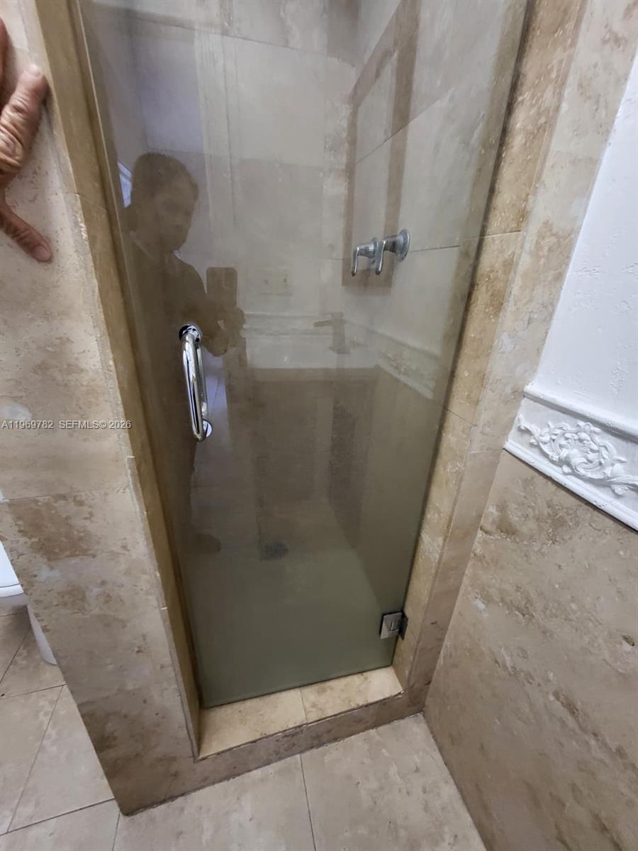 REM FOSTER & SANCHEZ TRAC - Residential Lease