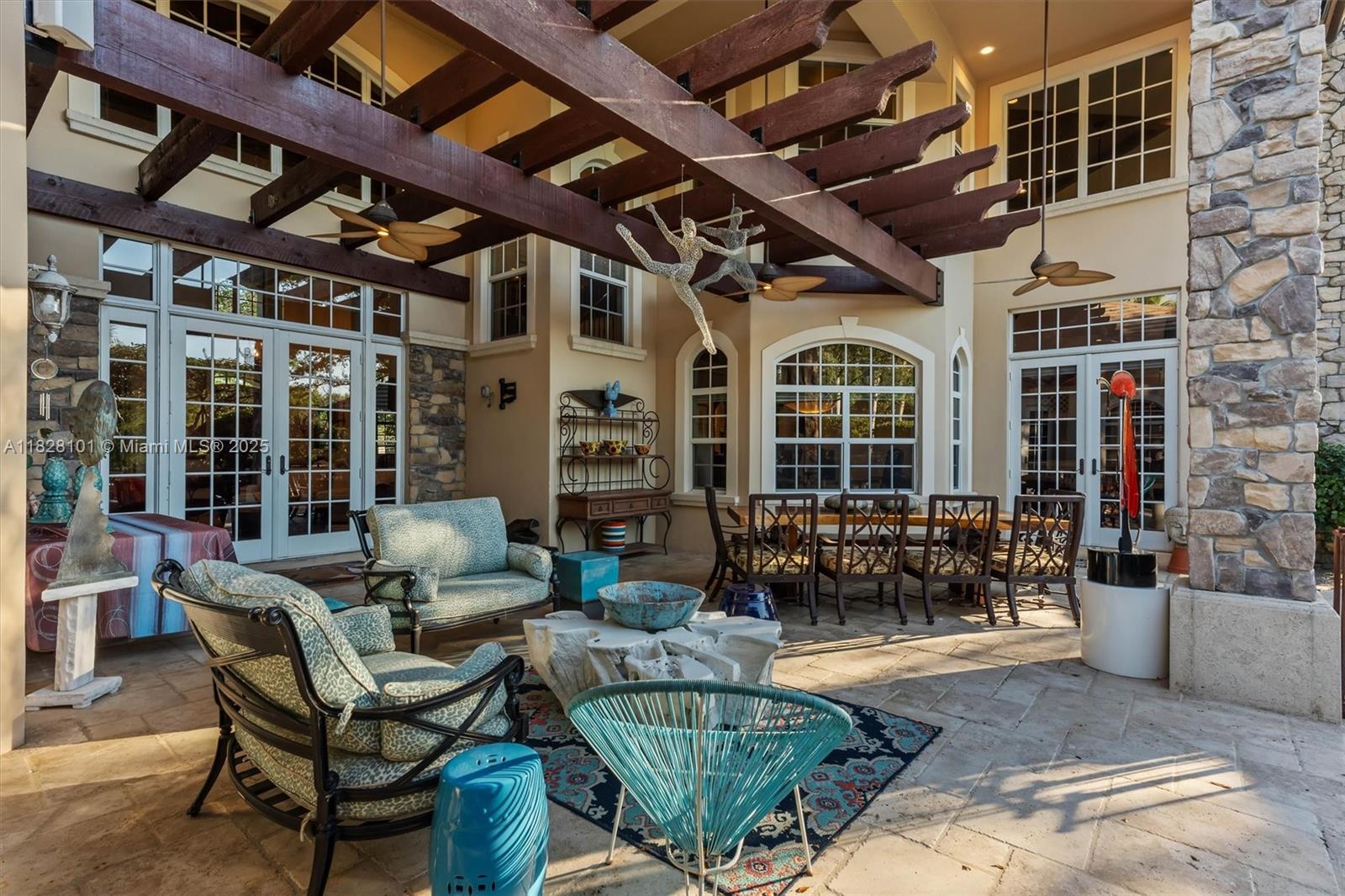 GRAND OAKS - Residential