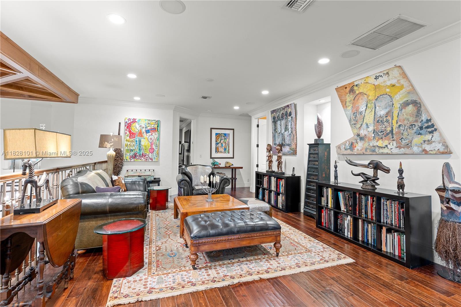 GRAND OAKS - Residential