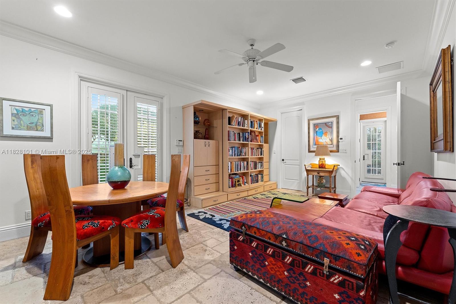 GRAND OAKS - Residential