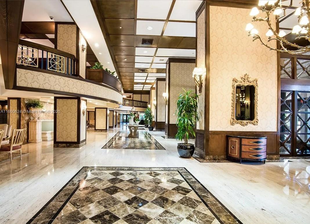 BALMORAL CONDO - Residential