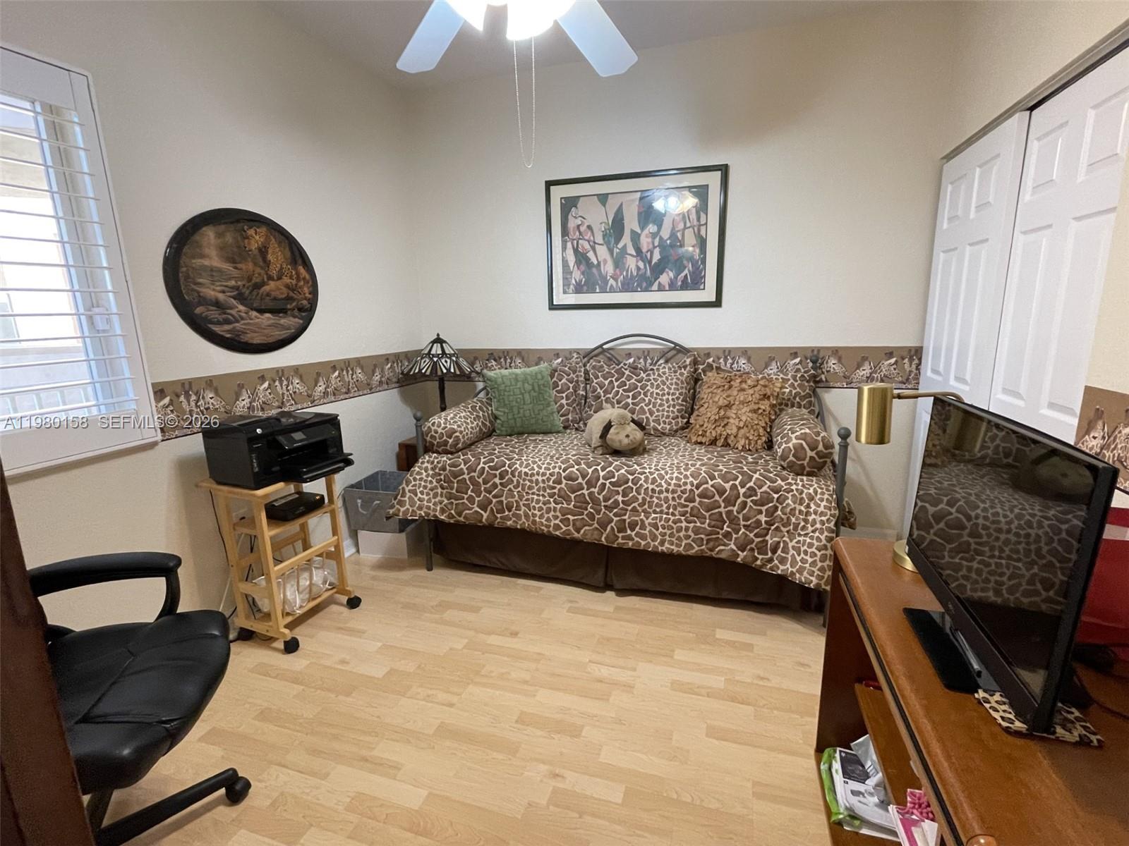 YARDLEY CONDOMINIUM F - Residential