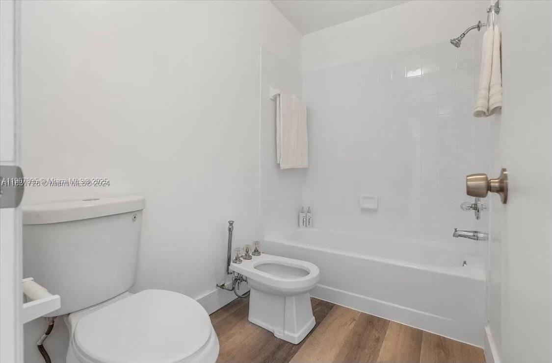 CALIFORNIA MANSIONS - Residential Lease