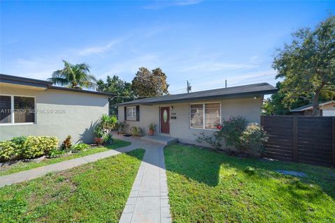 1168 W 24th St Hialeah FL 33010