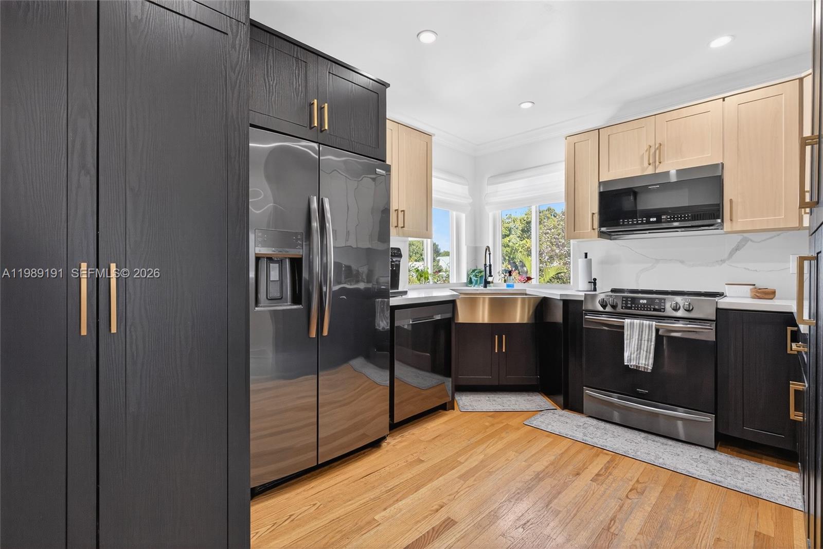 BEACON MANOR - Residential