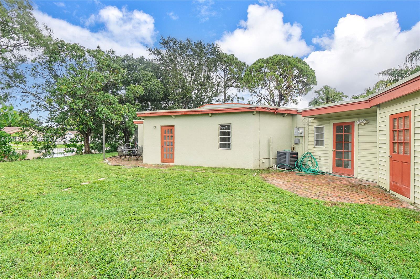 CITY OF LAUDERHILL SEC 1 - Residential