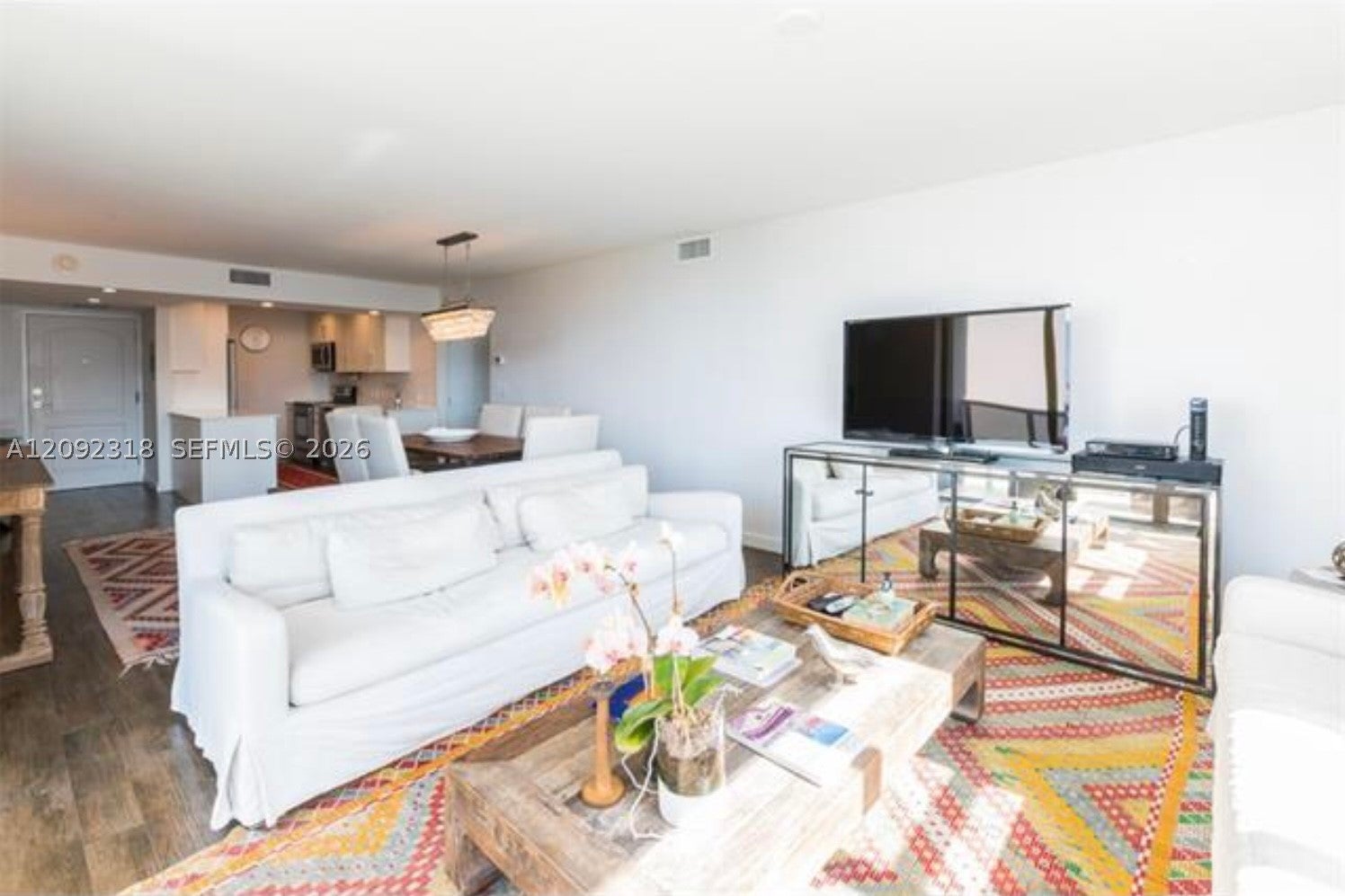 3625 N Country Club Dr 2003