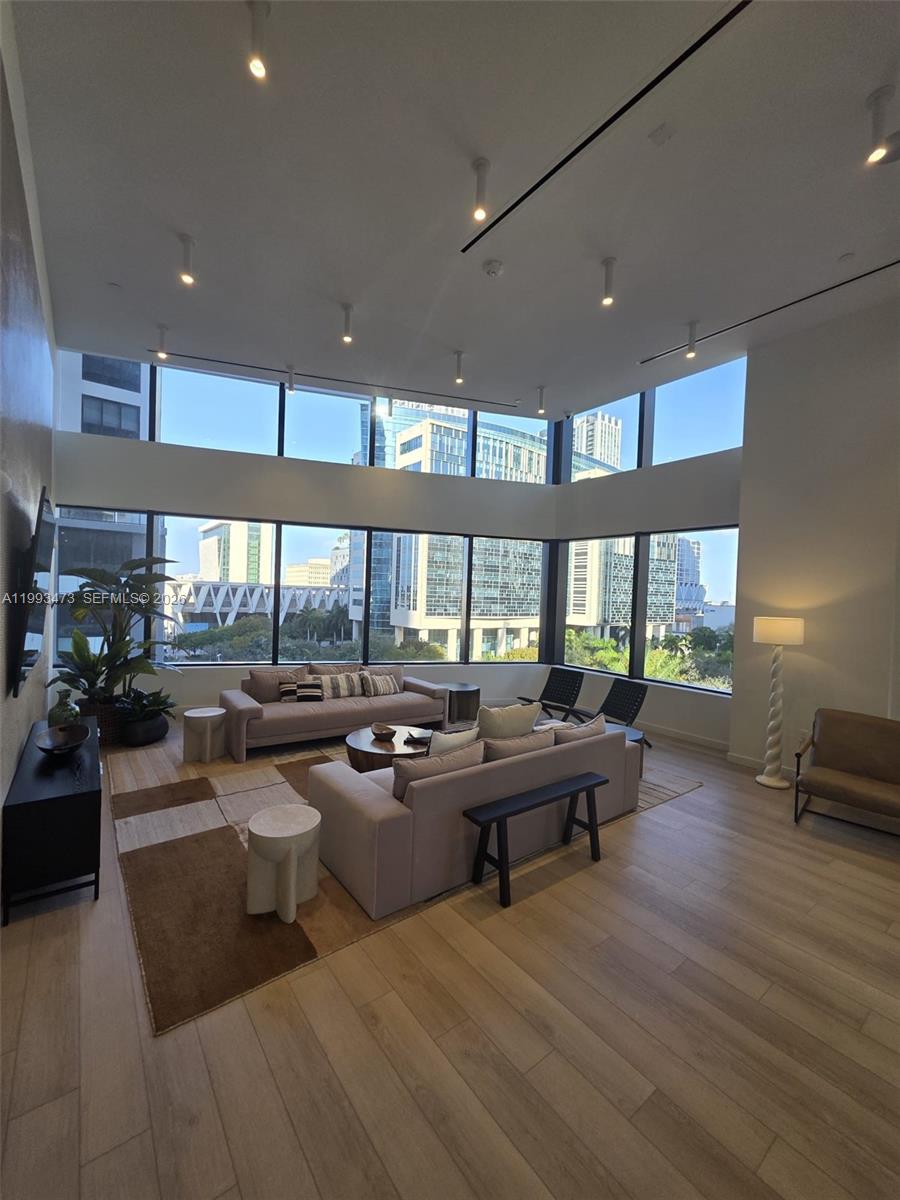 District 225 - Residential