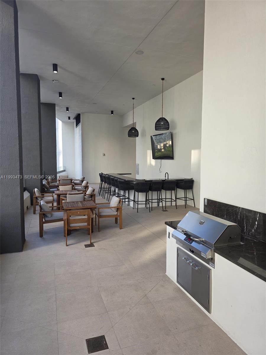 District 225 - Residential