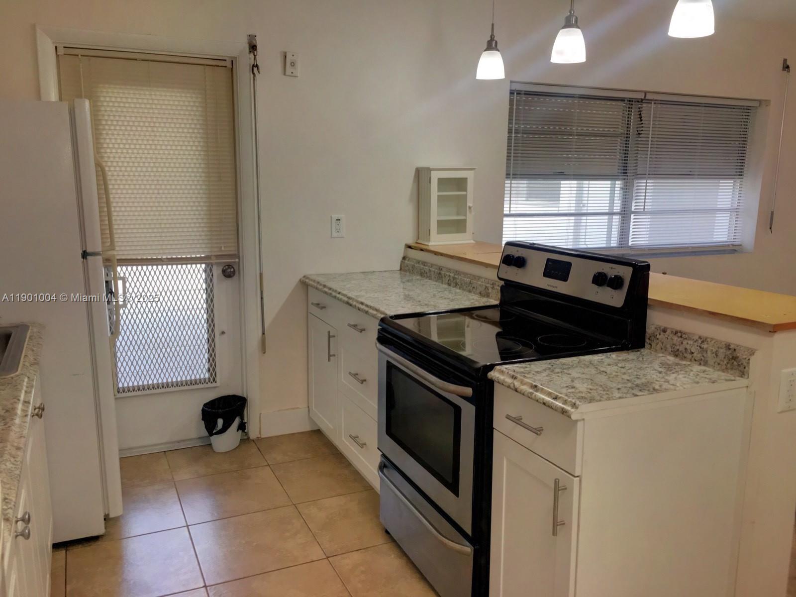JACKSON ARMS APT CONDO - Residential Lease