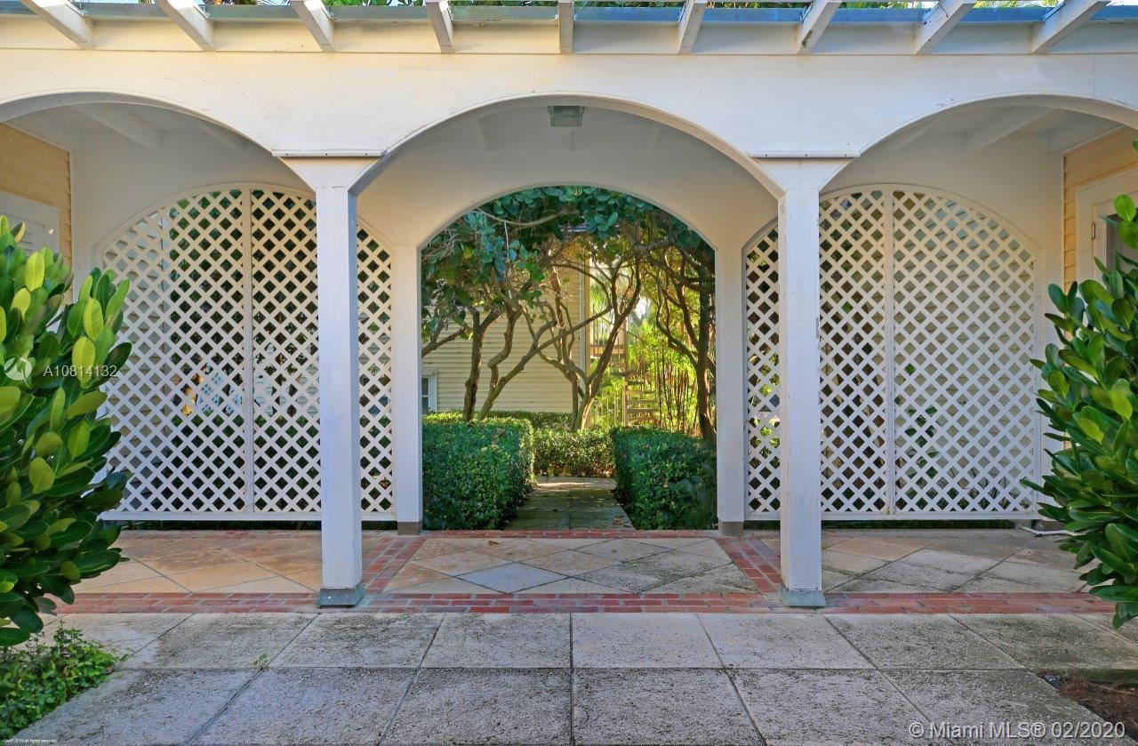 JUPITER ISLAND - Residential