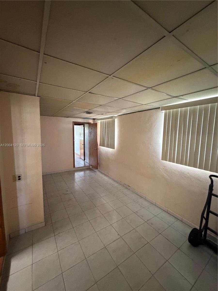 WESTWOOD LAKE 2ND ADDN - Residential