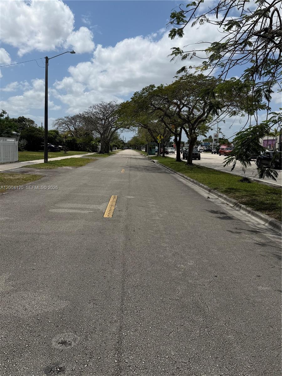 WESTWOOD LAKE 2ND ADDN - Residential