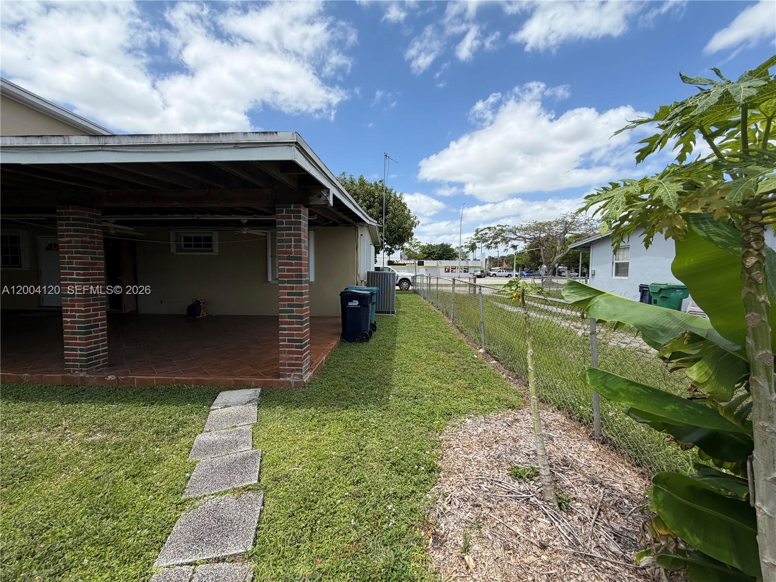 WESTWOOD LAKE 2ND ADDN - Residential