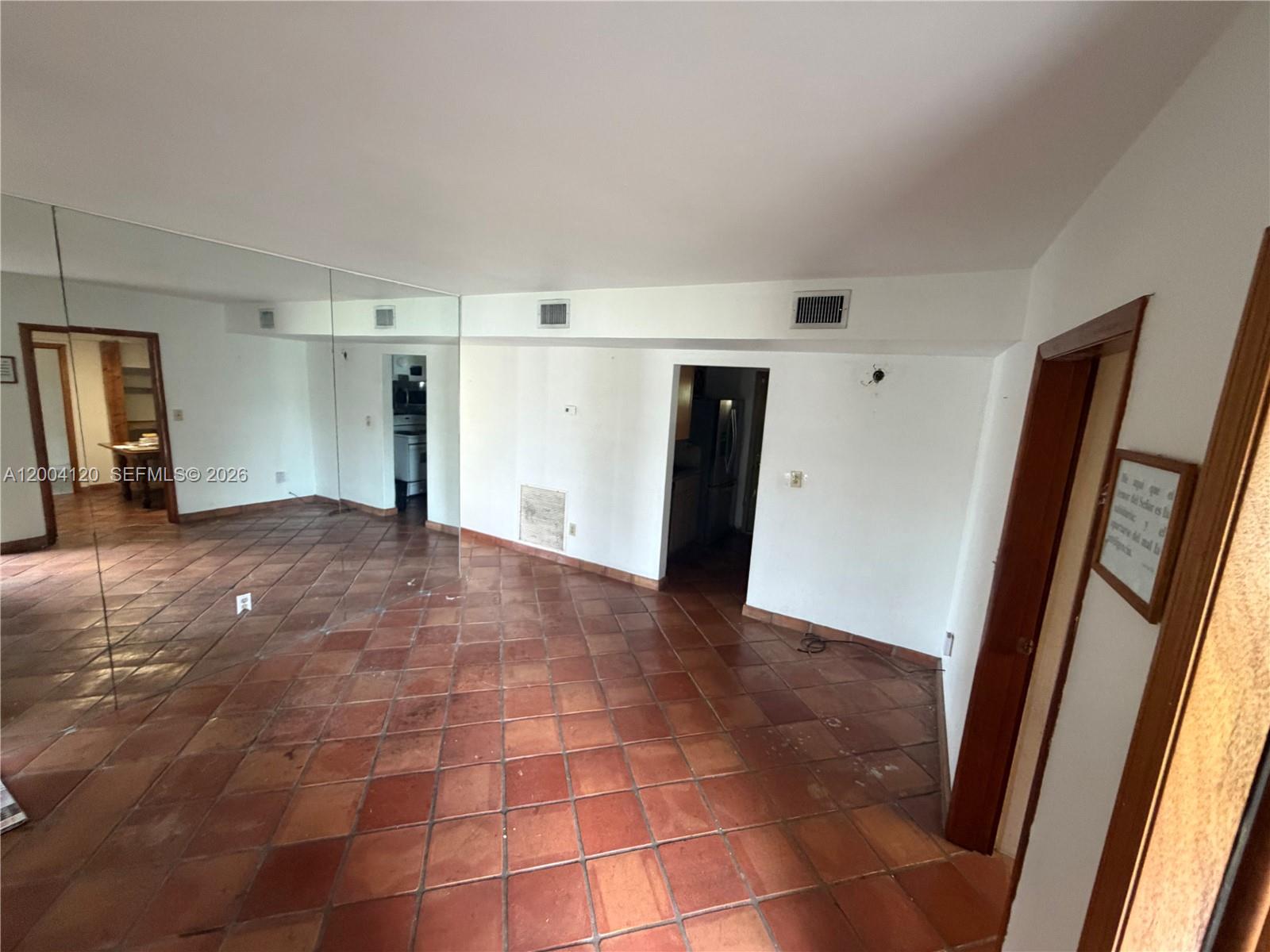 WESTWOOD LAKE 2ND ADDN - Residential