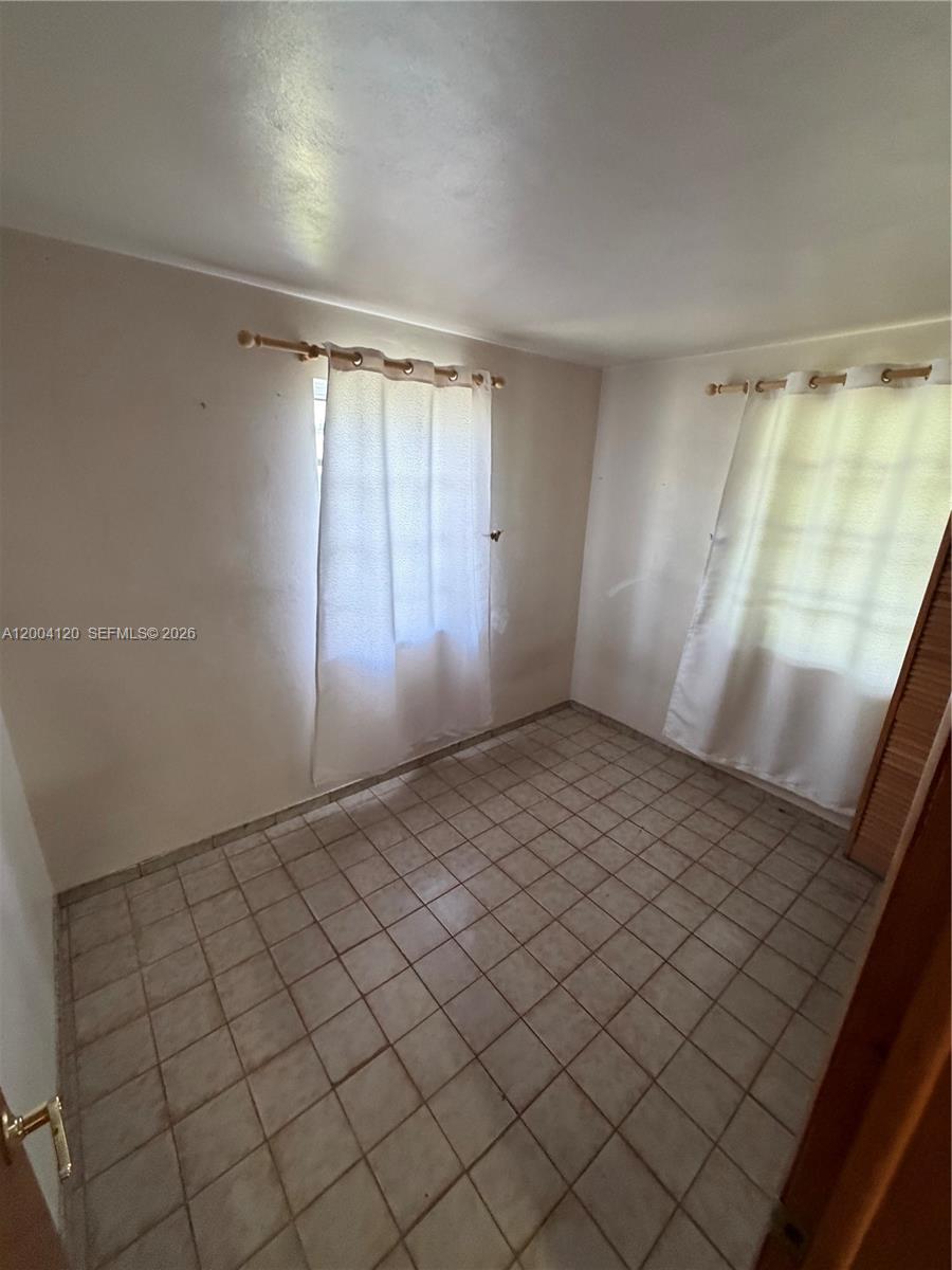 WESTWOOD LAKE 2ND ADDN - Residential