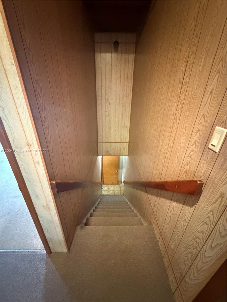 WESTWOOD LAKE 2ND ADDN - Residential