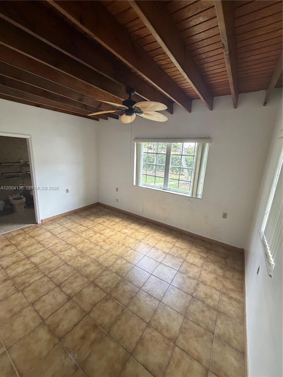 WESTWOOD LAKE 2ND ADDN - Residential