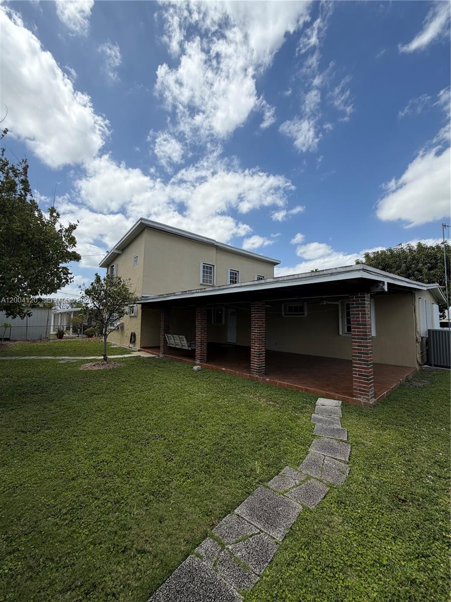 WESTWOOD LAKE 2ND ADDN - Residential