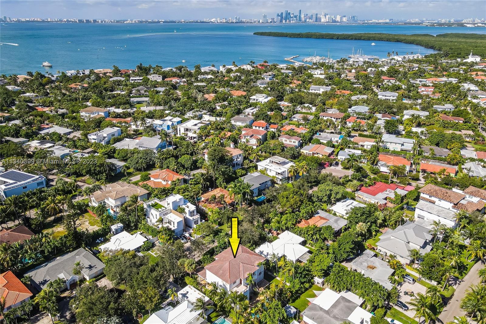 TROPICAL ISLE HOMES SUB 1 - Residential