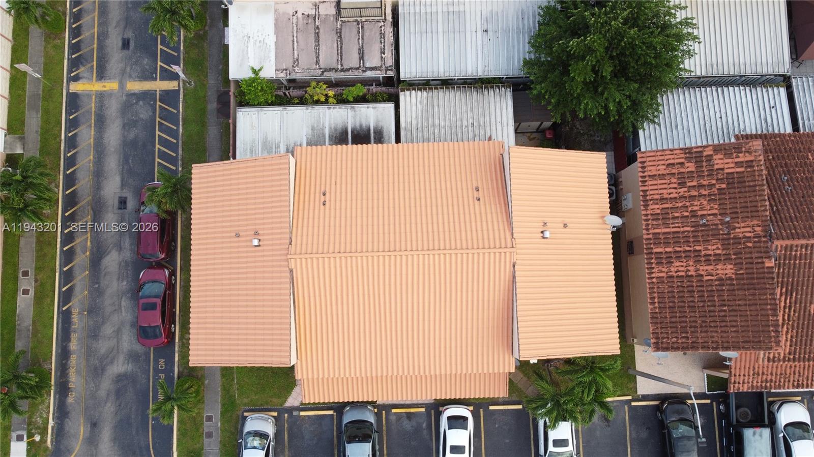 EL PRADO XI CONDO - Residential