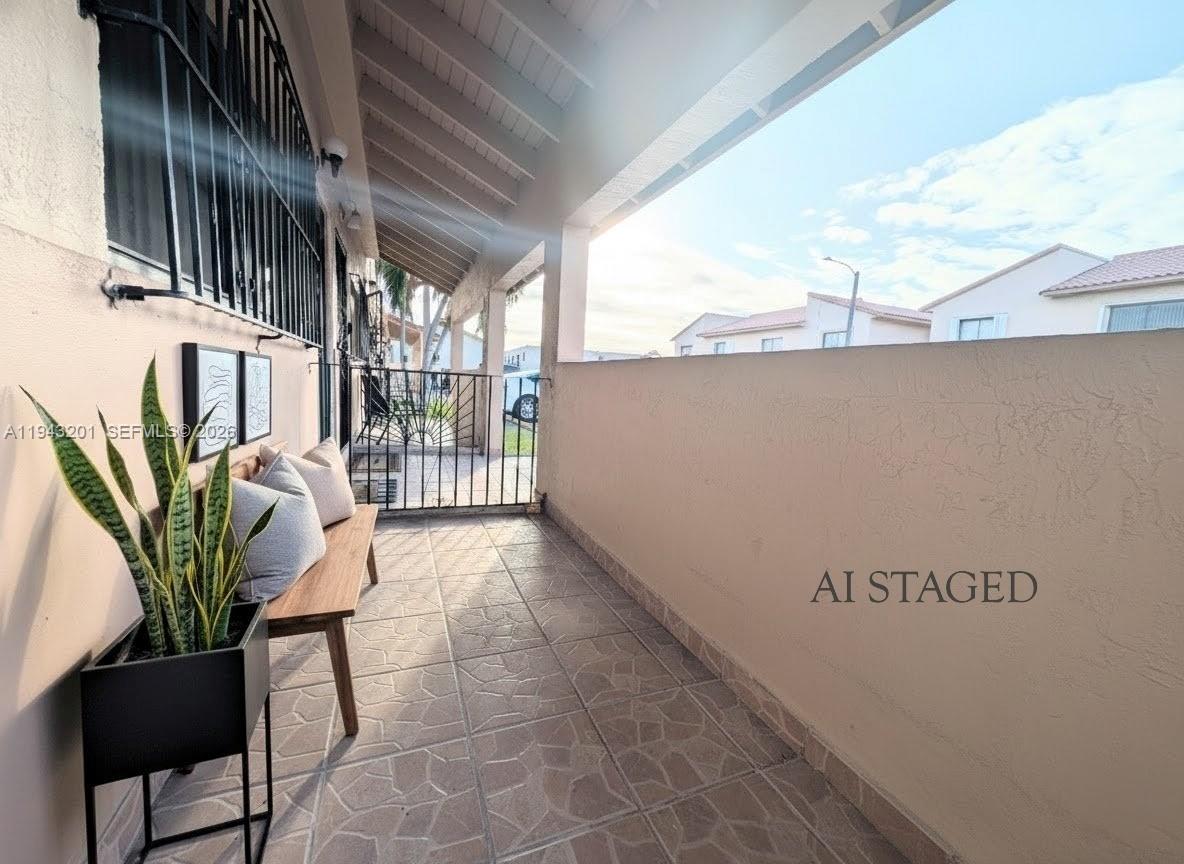 EL PRADO XI CONDO - Residential