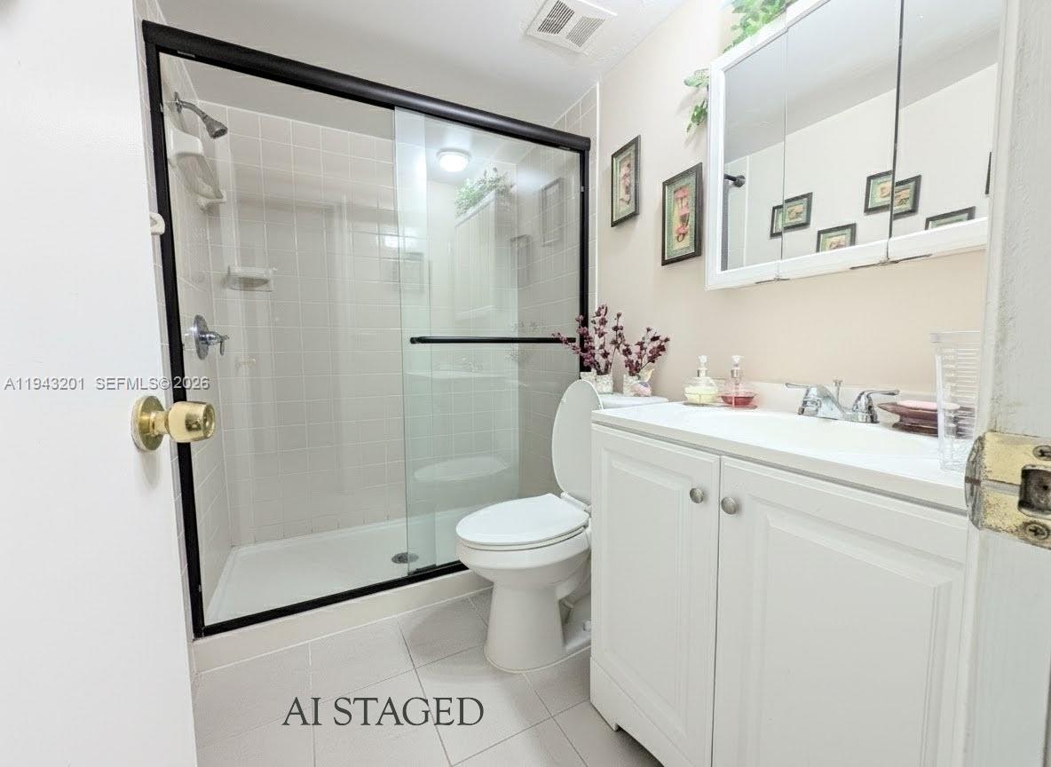 EL PRADO XI CONDO - Residential