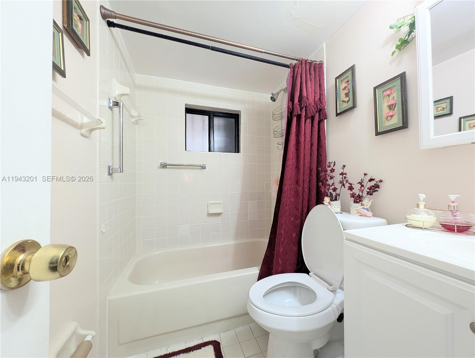 EL PRADO XI CONDO - Residential