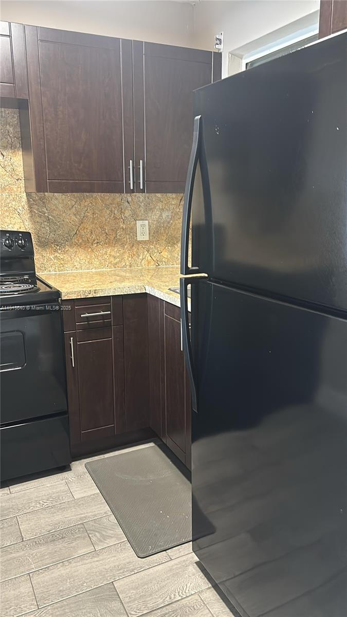 TROPICAL TERRACE CONDO - Residential Lease