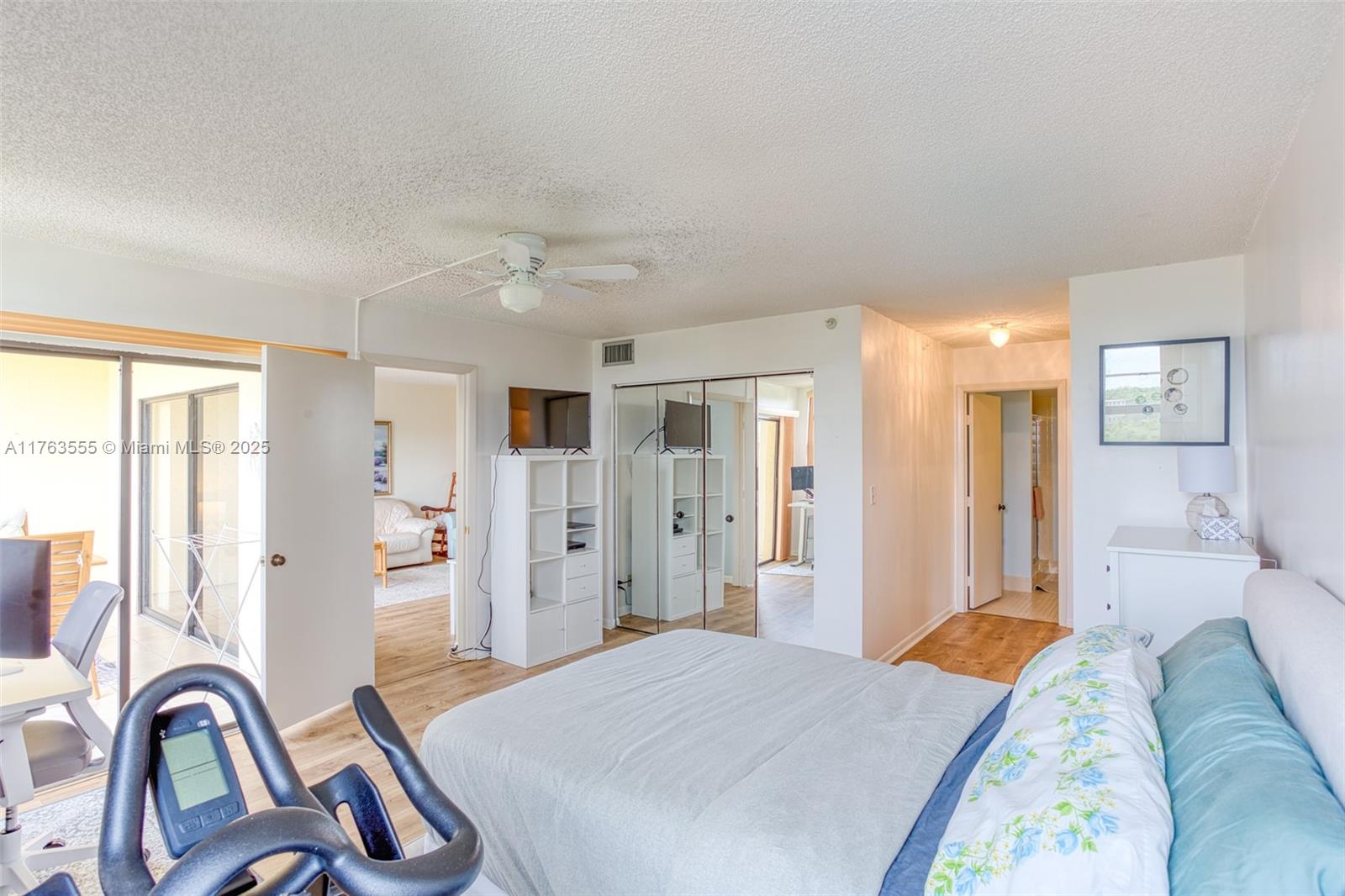 CYPRESS BEND CONDOMINIUM - Residential
