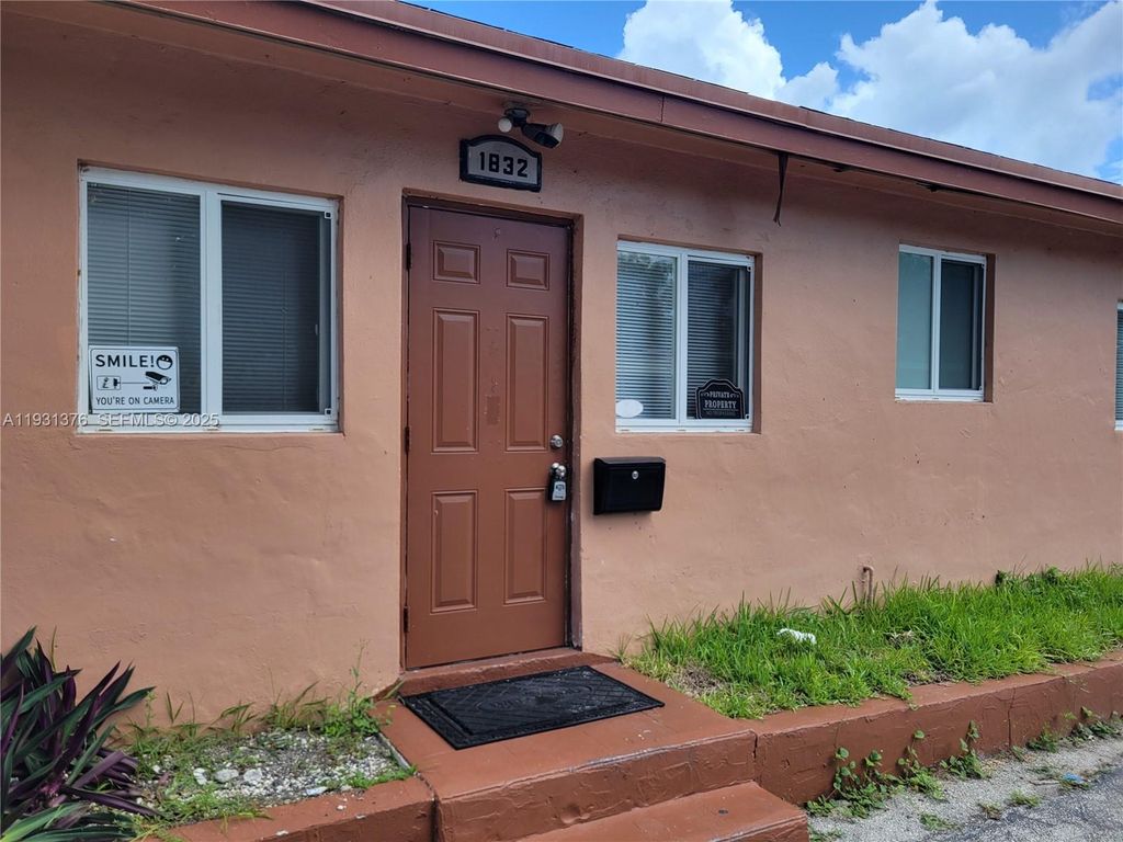 Photo of 1830 Monroe St #1832, Hollywood, FL 33020 (MLS # A11931376)