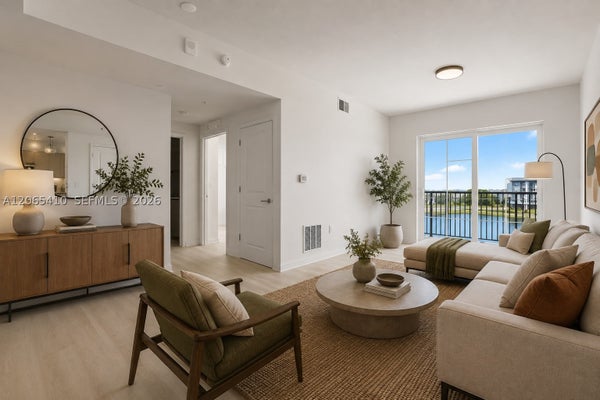 5563 MILLENIA PARK BLVD, ORLANDO, FL 32839 - Image b09b102e6fd6398e8461fcd429d3d97a/3178496287