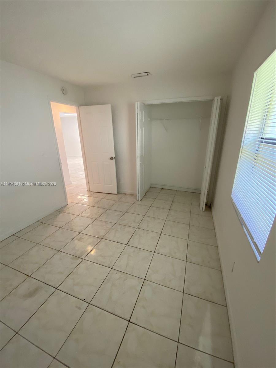 PINEWOOD HEIGHTS - Residential Lease