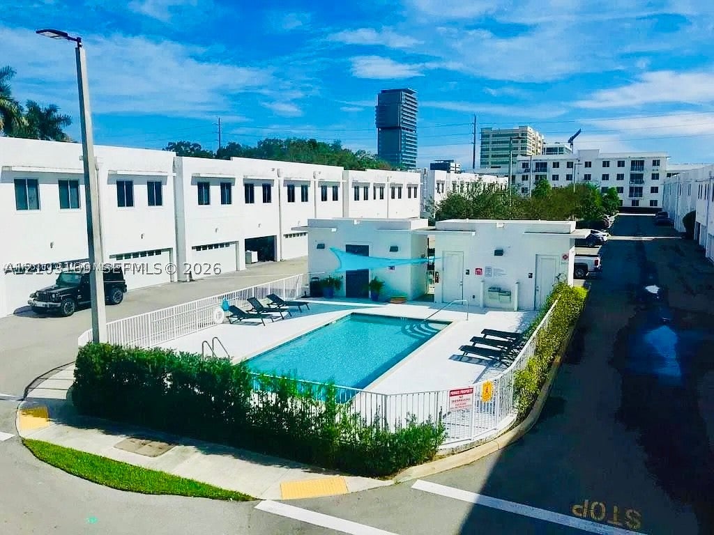 2641 NE 212th Ter 207