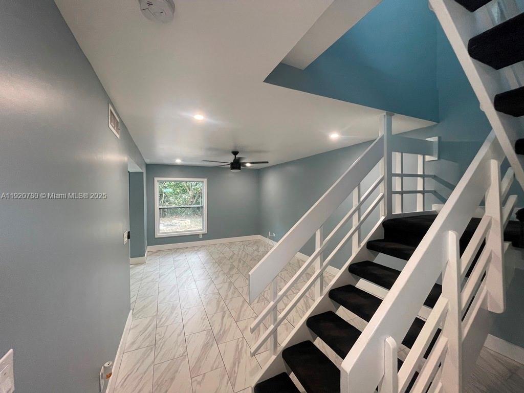 COCONUT CREEK 10TH SEC - Residential Lease